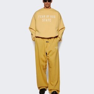 Never worn. They are too big for me. I’m willing to trade for an XS or XXS.